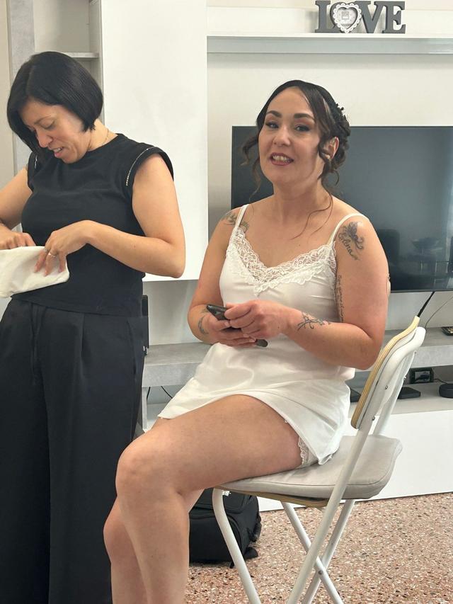 Studio 44 Makeup - 2