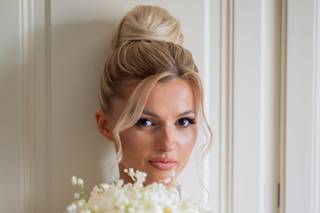 Emma Moretti Bridal Stylist - Make-Up & Hair Artist - 5