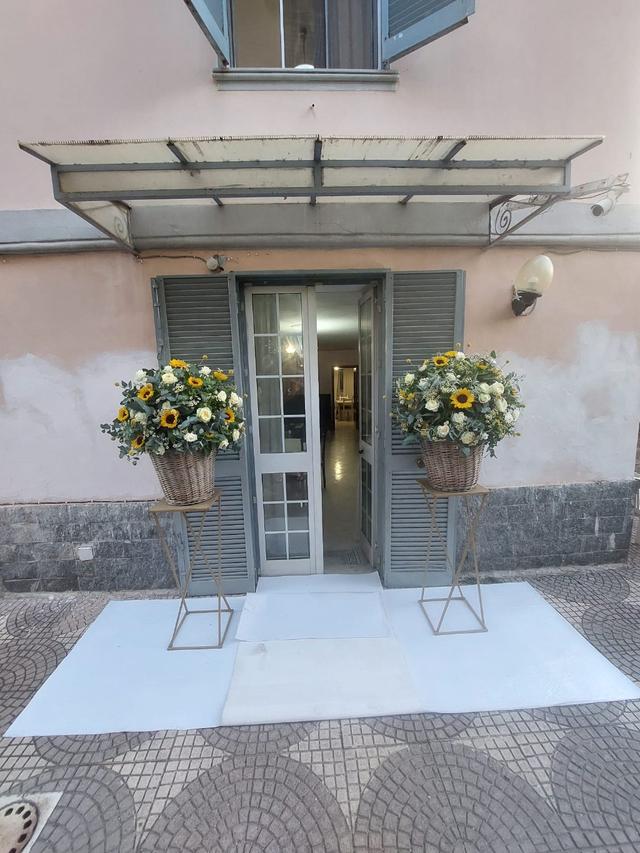 Nocerino Floral Designer - 1