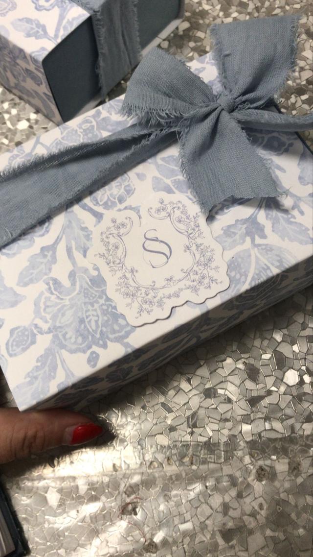 Estia Bomboniere - 1