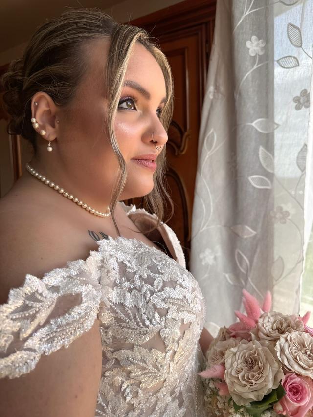 Adriana Make-up Artist - 2