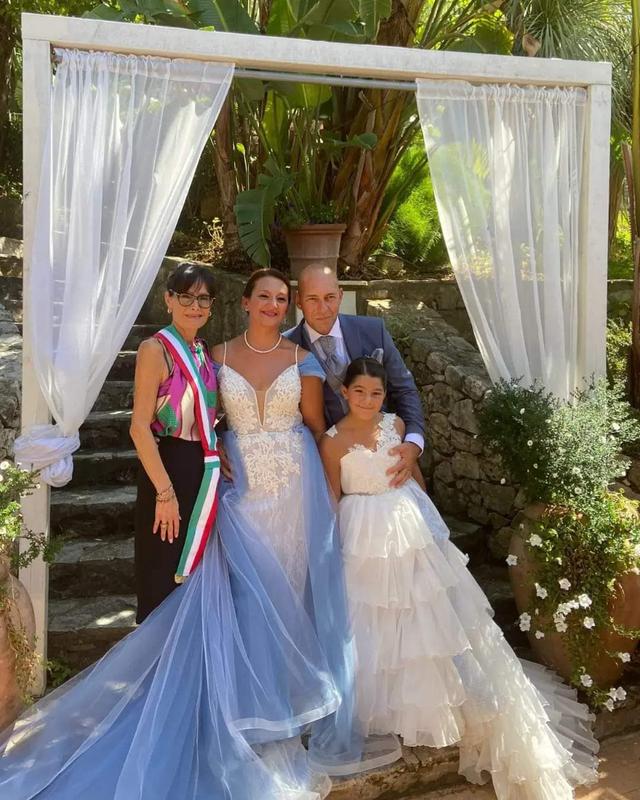 Caterina Lambraia Celebrante - 2