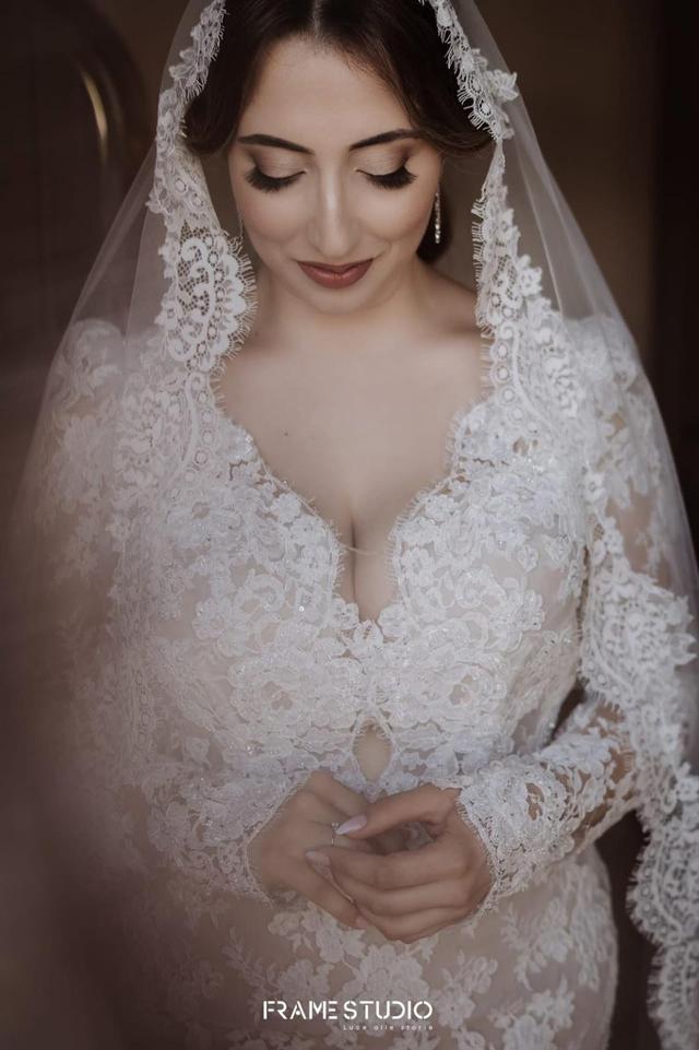 Make-up Room by Alessia Caprino - 2