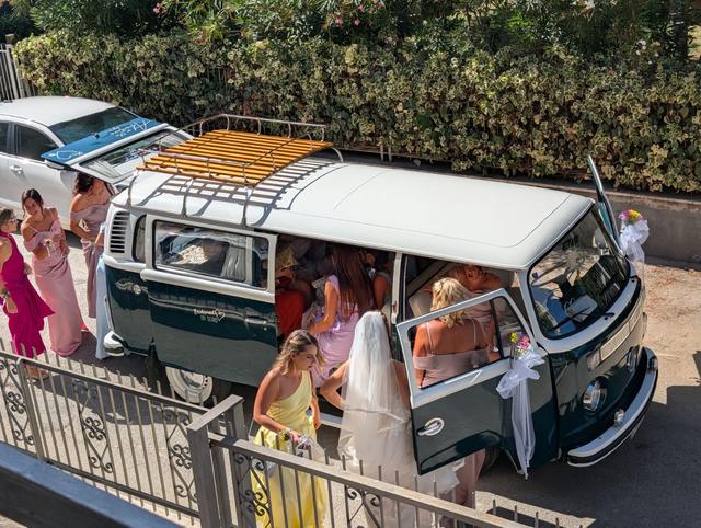 Volkswagen T2 - Van - 1