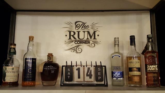 Rum Corner Cocktail Bar - 3