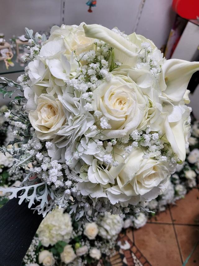 Flower Design by Ferrara - 2