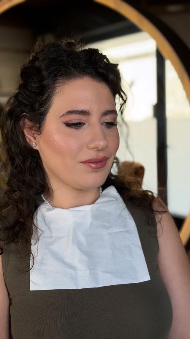 Valeria Schirinzi Makeup Artist - 2