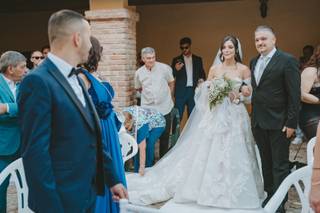 The Amazing Dress Company - 5