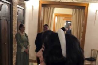 Sara Hair Dressing - 14