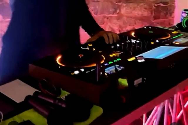 VIP dj - Very Important Party 4