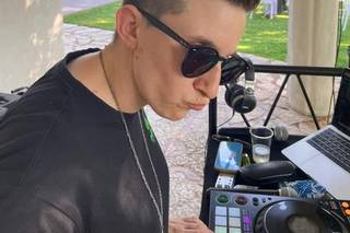 Double Beat - Voice and DJ - 14