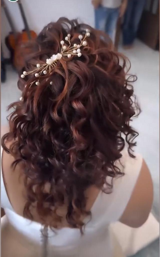 CM Hairstylist One to One Studio - 1