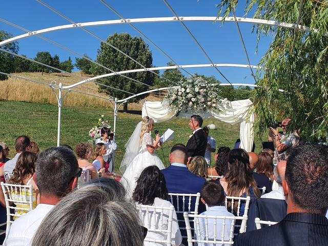 Alessandra Saviozzi Celebrante Riti di Unione in Matrimonio - 1