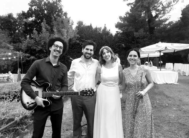 País Tropical Duo - 1