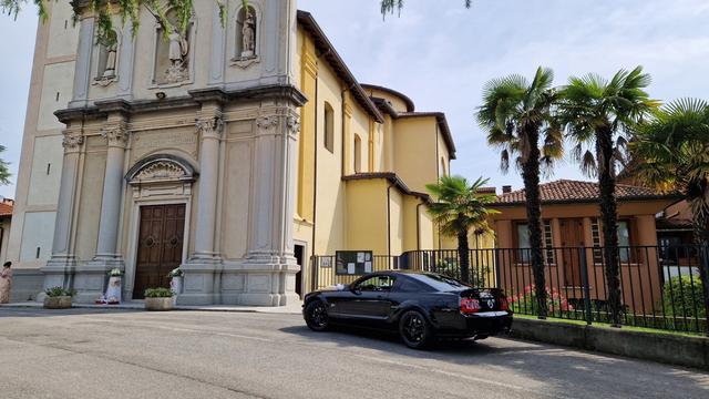 Noleggio Ford Mustang GT V8 - 3