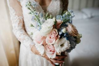 Ivana Floral Designer - 18