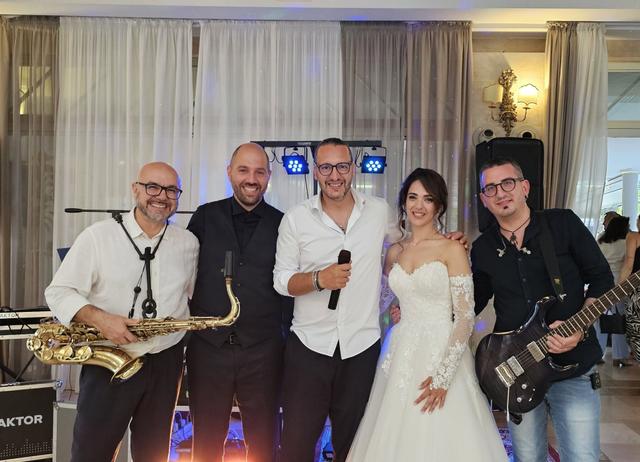 Alex Baris - 4