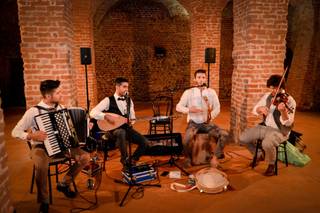 Domo Emigrantes - 4