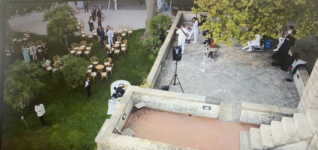 Divinamente Management - 1