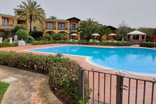Hotel Santa Gilla 5