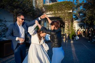 Wedding Reporters - 12