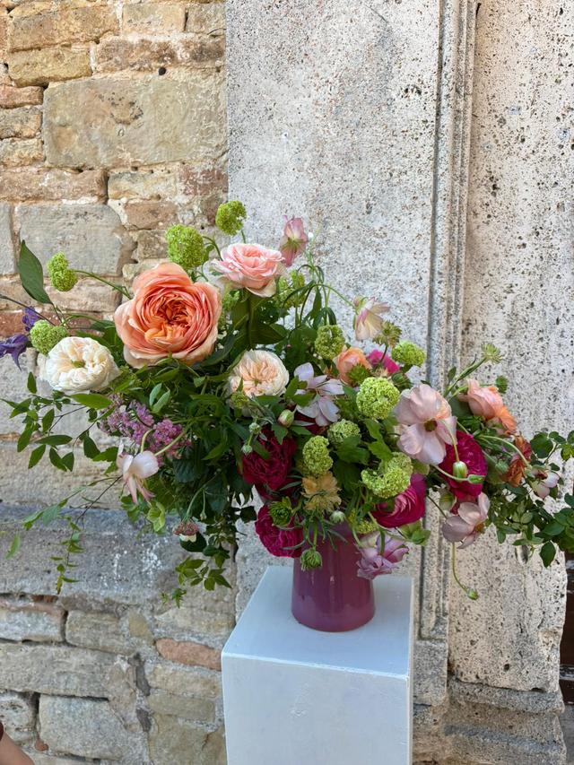 Claudia Cameranesi Floral Designer - 2