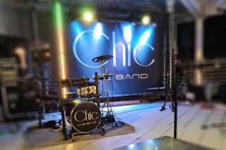 Chic Live Band - Wedding Entertainment - 8
