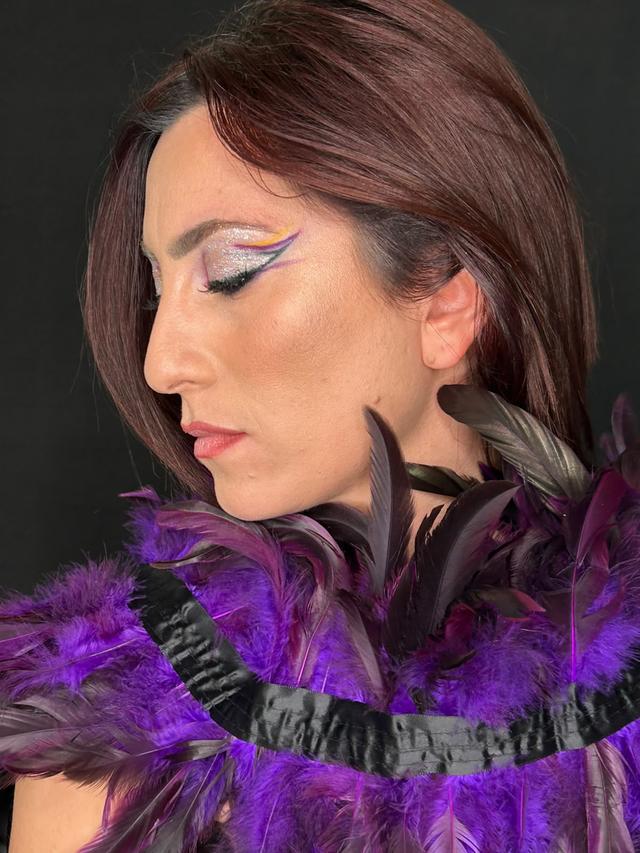 VP Make-up Artist - 3