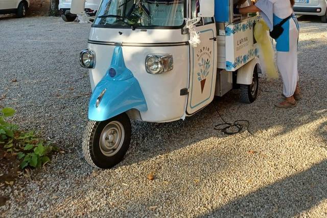 L'Apina Gelato on the Road 2