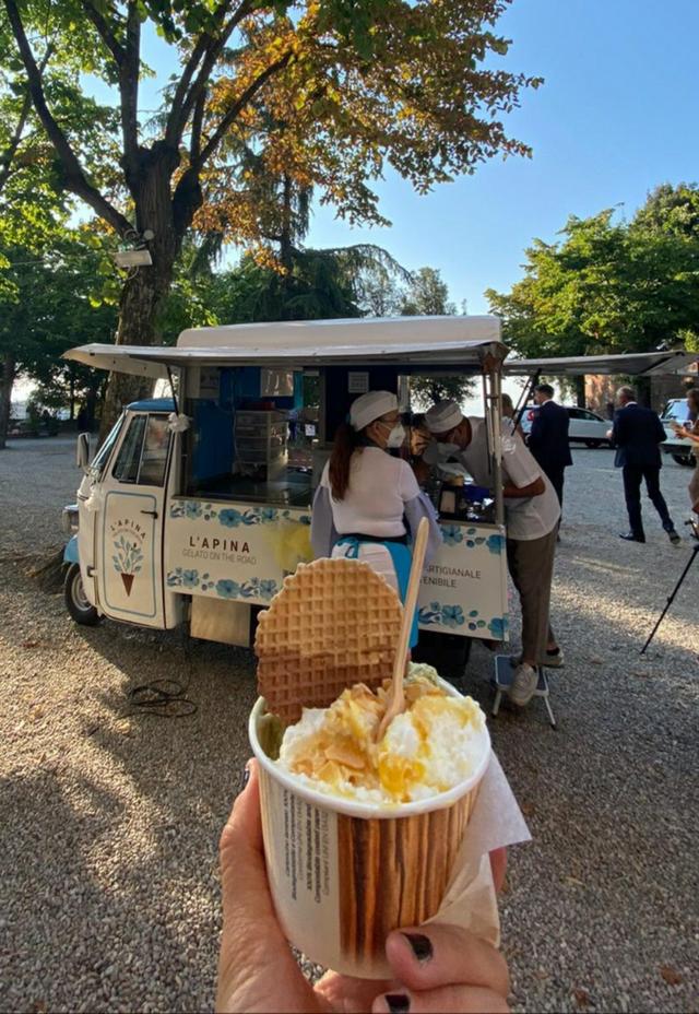 L'Apina Gelato on the Road - 3