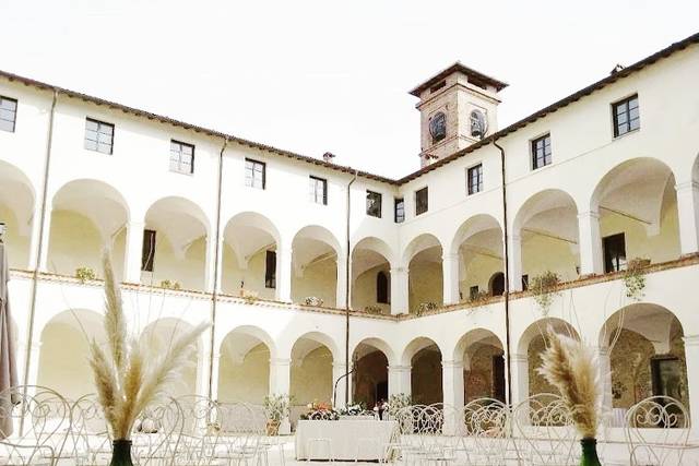 12 Monaci 1
