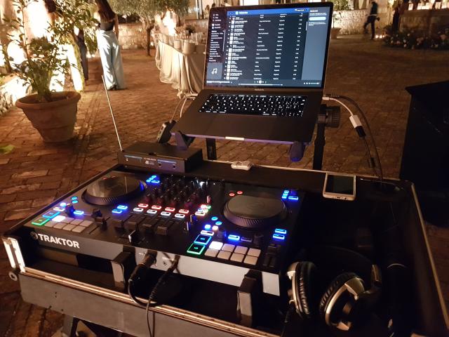 DJ Renny - 1