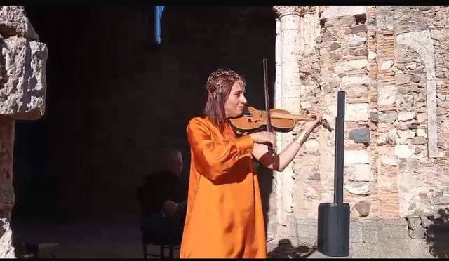 Valeria Piccirillo - Music & Co - 1