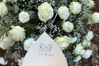 Gloria’s Corner - 10