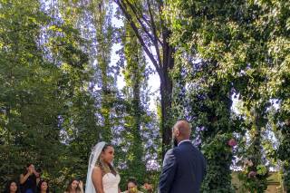 Carla Celebrant in Italy - 8