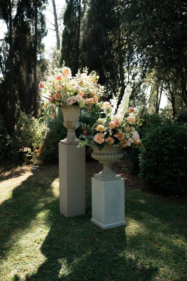 Carla Home & Flowers - 2