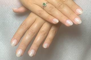 Laura Beauty Lab Artist - 1