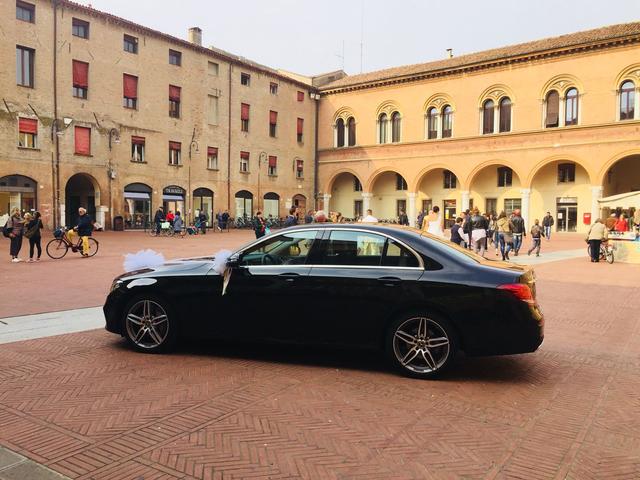 Blu Car Taxi - 1