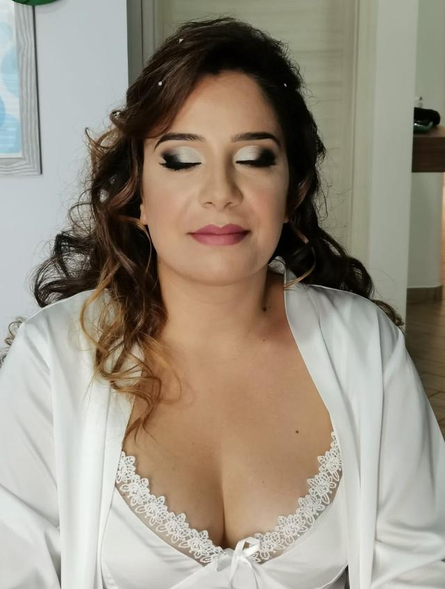 Giovanna Gaudenti Makeup Bar Project - 2