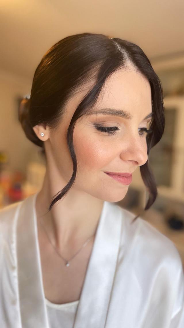 Serena make-up artist - 1