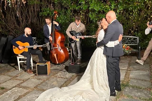 Hot Italian Swing 1