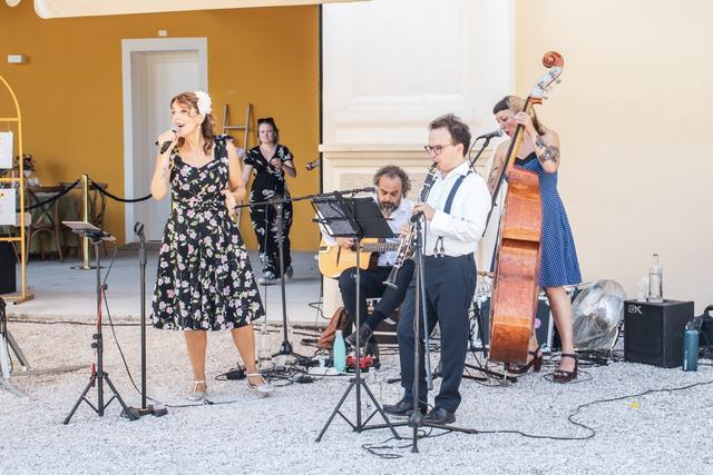 Sara Righetto Cantante / Aglio Olio & Swing - Vintage - 1