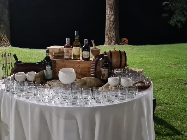 Shakers Bar Catering - 2