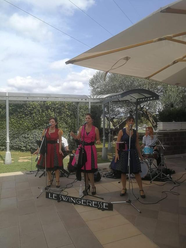 Le Swingeresse - 1
