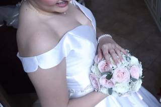 Lucy Flowers - 19