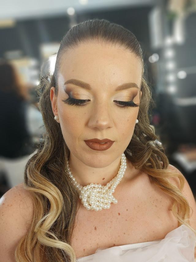 Noemi Brunco Bridal Specialist - 1
