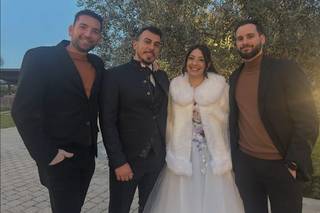 Dances Music Entertainment - 5