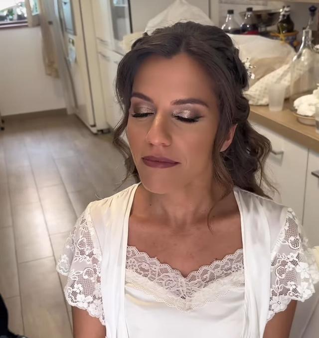 Deborah Leonardi MUA - 1