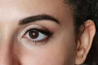 Dion Dangerfield Makeup Artist - 21