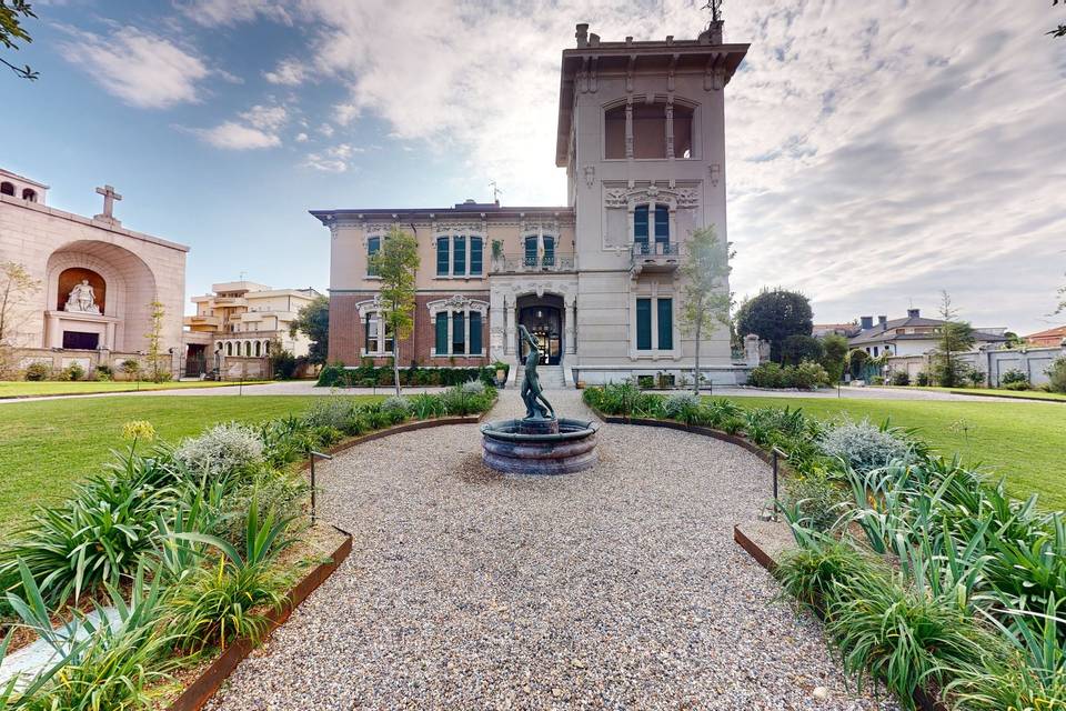 Villa Ida Lampugnani 3d tour